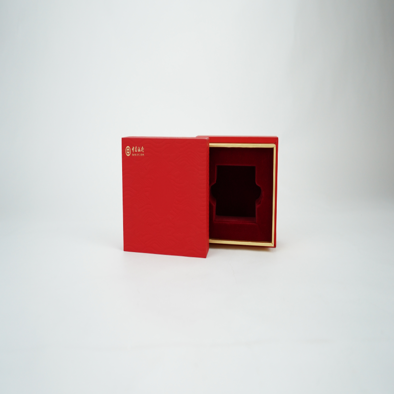 Red Precious Metal Coin Box